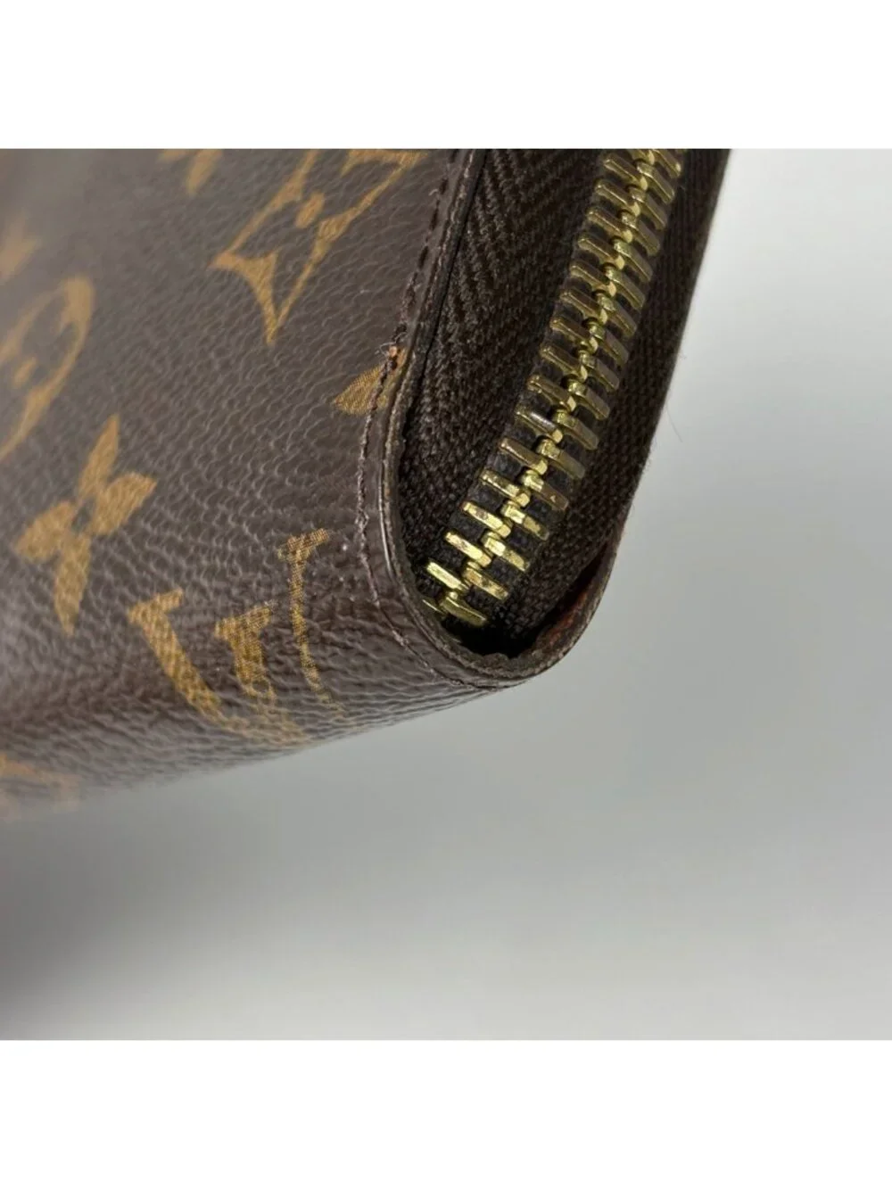 Louis Vuitton Zippy Wallet Monogram Brown